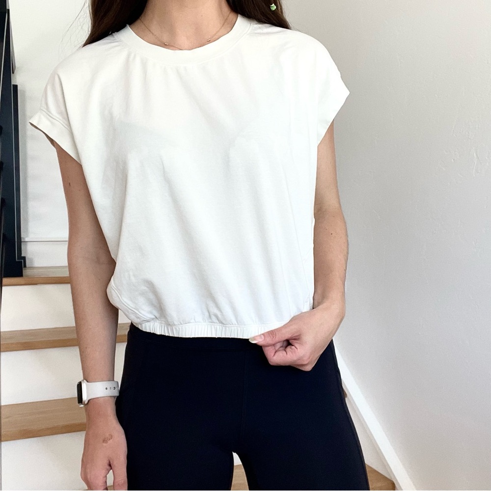 Lululemon Wide Sleeve Gathered Hem Short Sleeve Cropped Muscle Top Gym Shirt 8